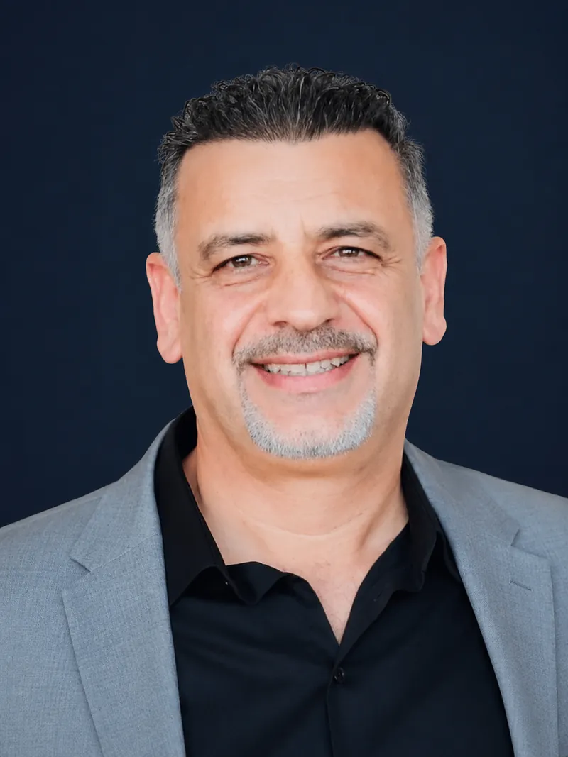 Dr. Moutaz Abdeen, DDS – Alexandria Smiles Dentistry